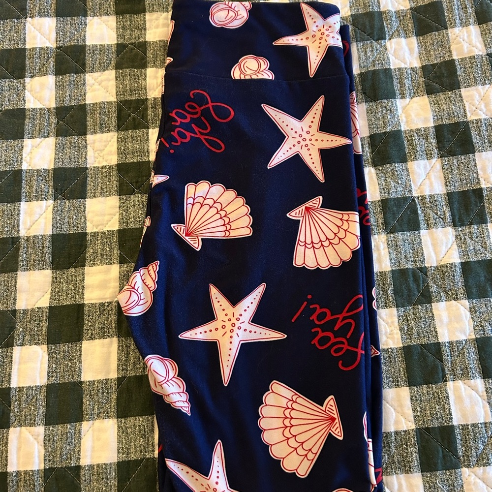 Navy Starfish and Shell Leggings